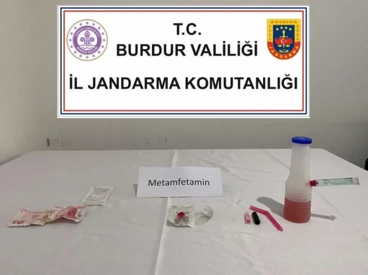 Burdur’da jandarmadan uyuşturucu operasyonu
