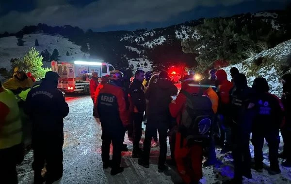 Burdur'da kayıp avcı aranıyor