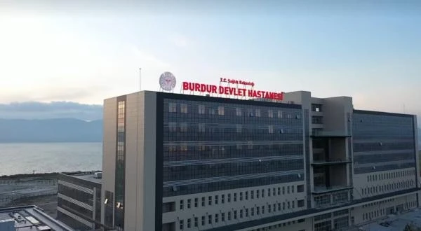 'Burdur Devlet Hastanesi geçici kabul aşamasında'