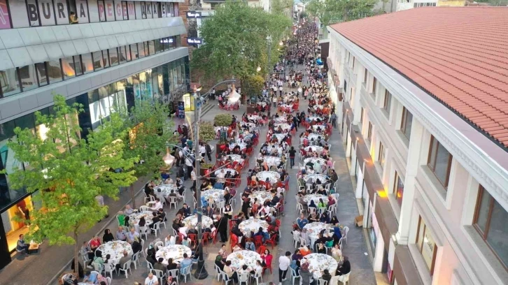 Bursa’da 10 bin kişilik tarihi iftar
