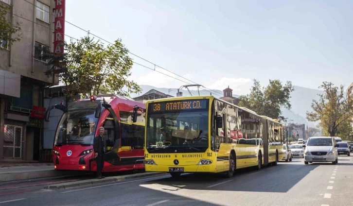 Bursa’da kadınlara ücretsiz ulaşım
