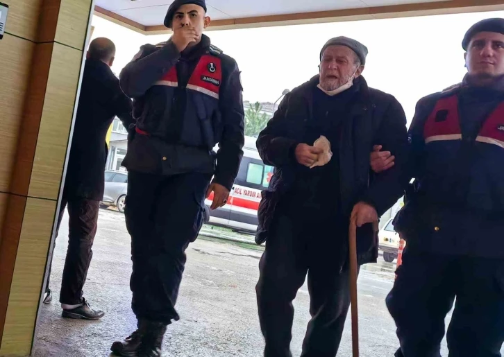 Bursa’da tutuklanan 81 yaşındaki adam hüngür hüngür ağladı
