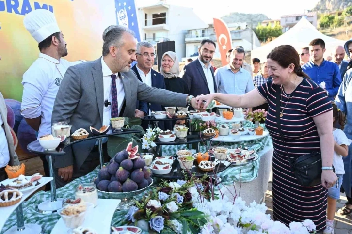 Bursa’nın ’Siyah incisi’nde hasat başladı
