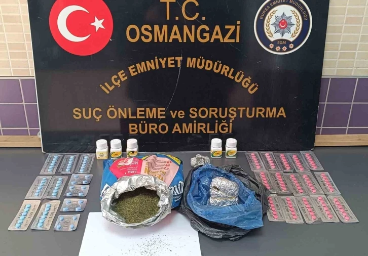 Bursa polisi uyuşturucu tacirlerine göz açtırmıyor
