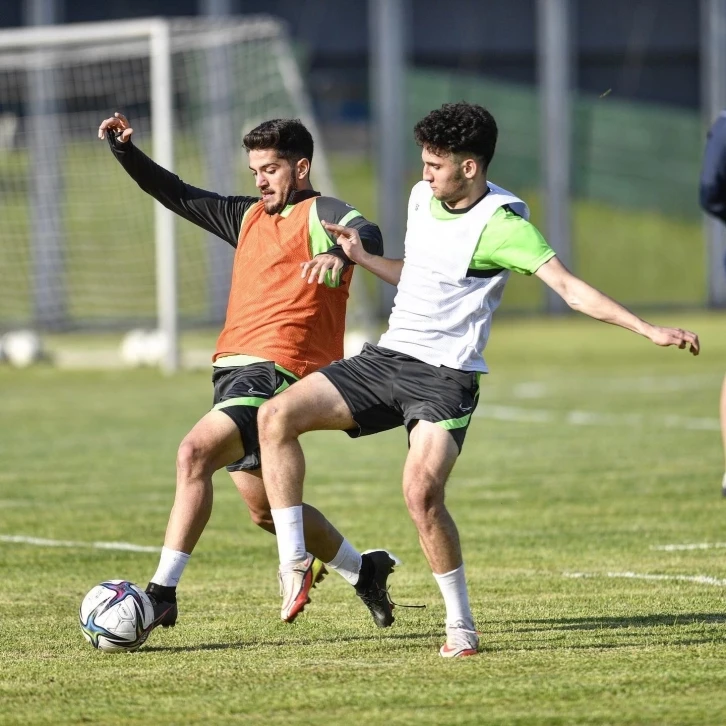 Bursaspor’da Ümraniyespor maçı hazırlıkları devam ediyor
