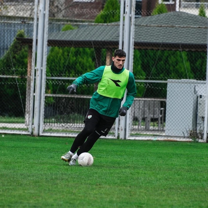 Bursaspor’da Yeni Mersin İdman Yurdu maçı hazırlıkları sürüyor
