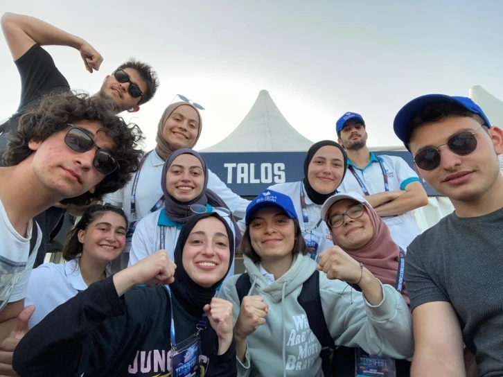 BUÜ’lü öğrencilere TEKNOFEST’te “En İyi Takım Ruhu Ödülü”
