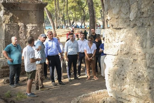 Büyük İskender'in yürüdüğü 2 bin yıllık cadde, gün yüzüne çıkarılacak