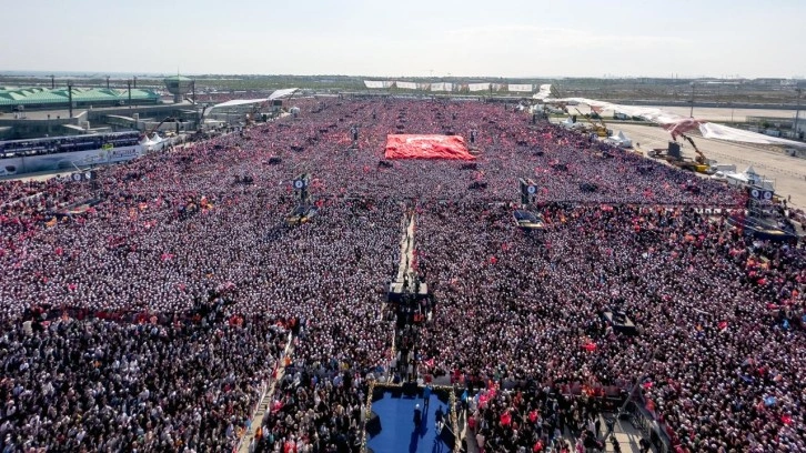 Büyük İstanbul Mitingi dünya manşetlerinde: Eşi benzeri görülmemiş