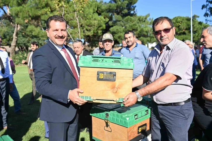 Büyükşehir, Balıkesir Ballarının kalitesini dünyaya duyurdu
