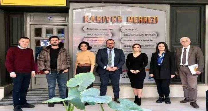 Büyükşehir Belediyesi Kariyer Merkezi ile üniversitelerden iş birliği