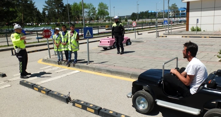 Büyükşehir’den 5 adımda güvenli trafik eğitimi
