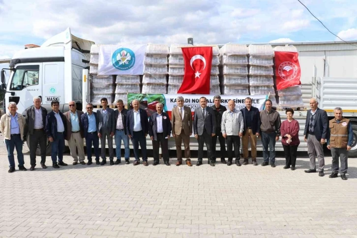 Büyükşehir’den biyoteknik mücadelede üreticiye destek
