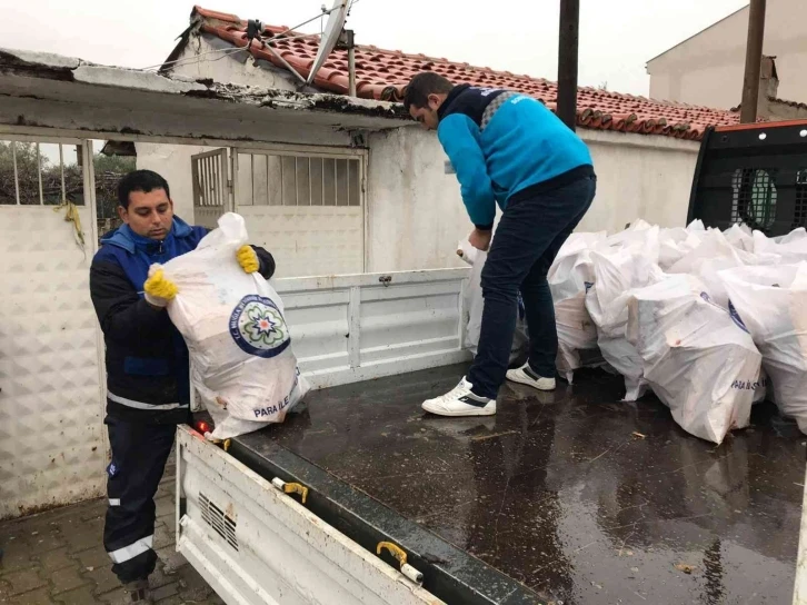 Büyükşehir’den vatandaşlara yakacak desteği
