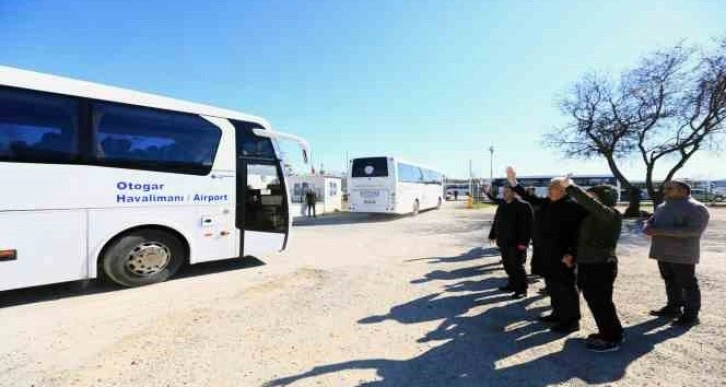 Büyükşehir, depremzedeleri Muğla’ya getiriyor