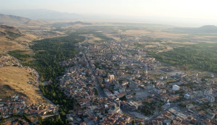 Büyükşehir, Develi’de kentsel dönüşüm projelerini yakından takip ediyor
