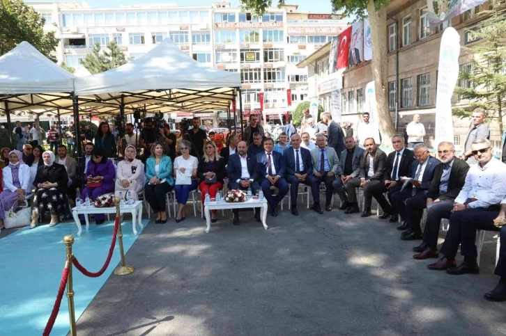 Büyükşehir KAYMEK’ten muhteşem yıl sonu sergisi
