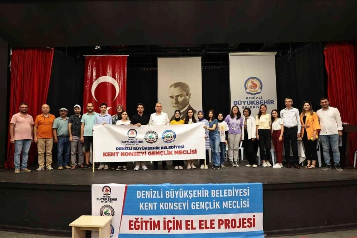 Büyükşehirden gençlere YKS tercih danışmanlığı
