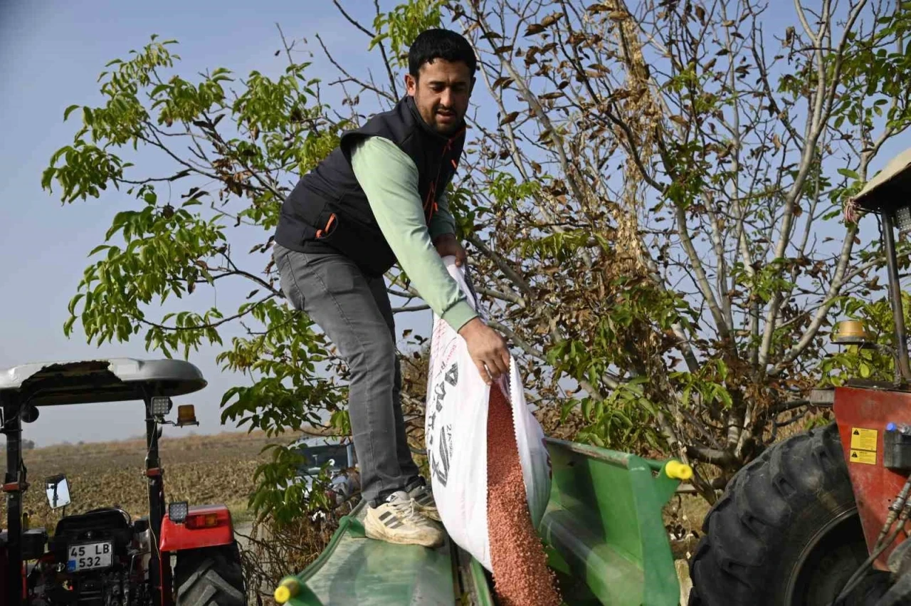 Büyükşehirin tohumları toprakla buluştu
