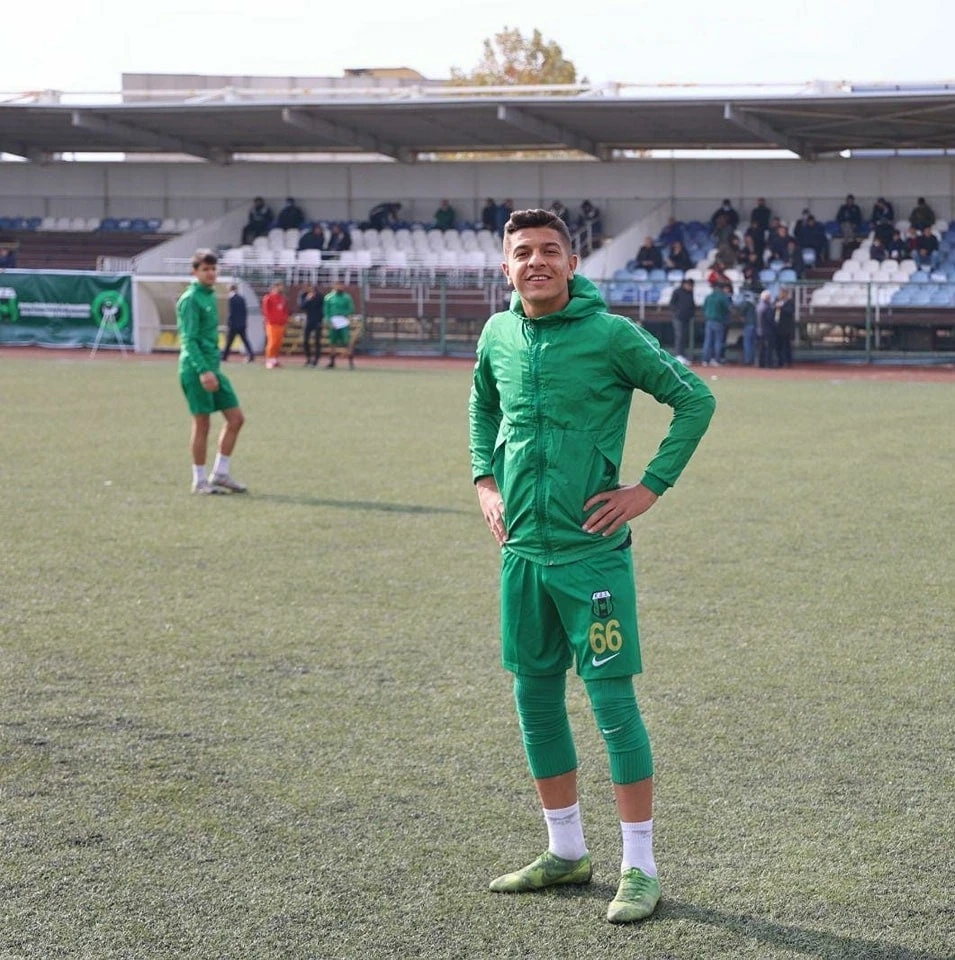 Cabbar performansı ile büyülüyor! Attığım golü Kilis Belediye Başkanı Av. Hakan Bilecen’e hediye ediyorum