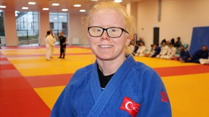 Cahide: Judo ile Engelleri Aşıyor