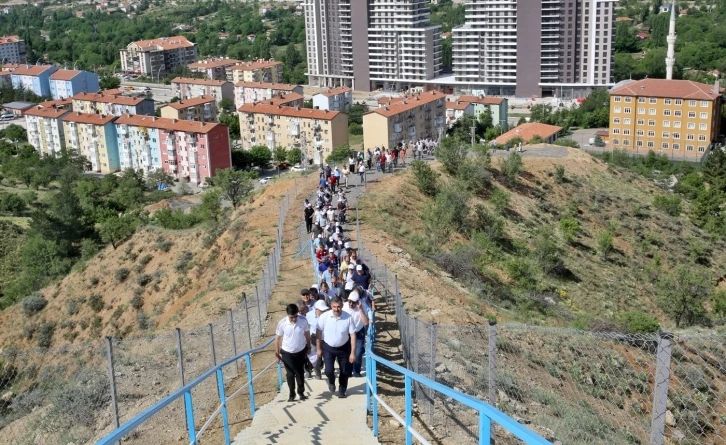 ÇAKÜ’de bir yılda bin 800 adet fidan dikildi
