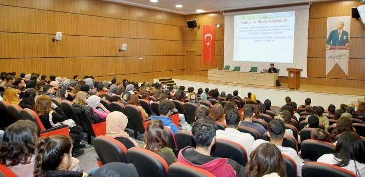 ÇAKÜ’de doğu-batı sentezinde psikoterapilere bakış konuşuldu
