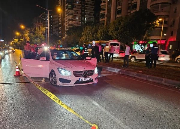 Çalıntı otomobille kaçıp, tabancayla ateş açtılar: 2 gözaltı