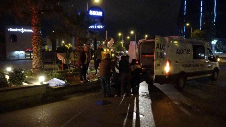 Çalışmak için Antalya’ya geldi, arkadaşlarını beklerken hayatını kaybetti
