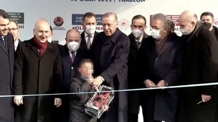 Can Ataklı’dan dikkat çeken Erdoğan ve sansür yazısı! ‘Tıpkı camideki konuşmasındaki gibi…’