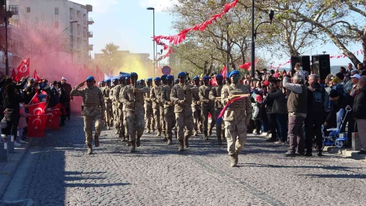 Çanakkale’de 29 Ekim Cumhuriyet Bayramı coşkuyla kutlandı
