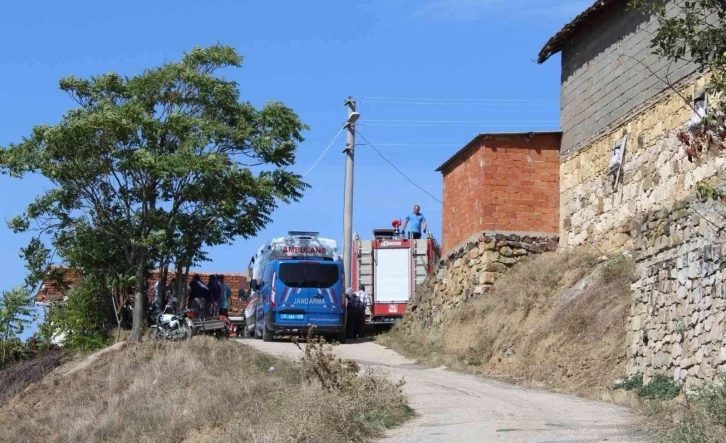 Çanakkale’de çıkan yangında bir kişi hayatını kaybetti
