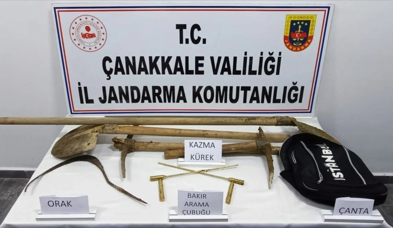 Çanakkale’de kaçak kazı yapan 7 kişi suçüstü yakalandı
