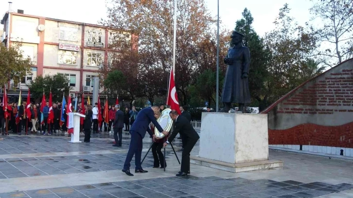 Çanakkale’de Öğretmenler Günü kutlandı
