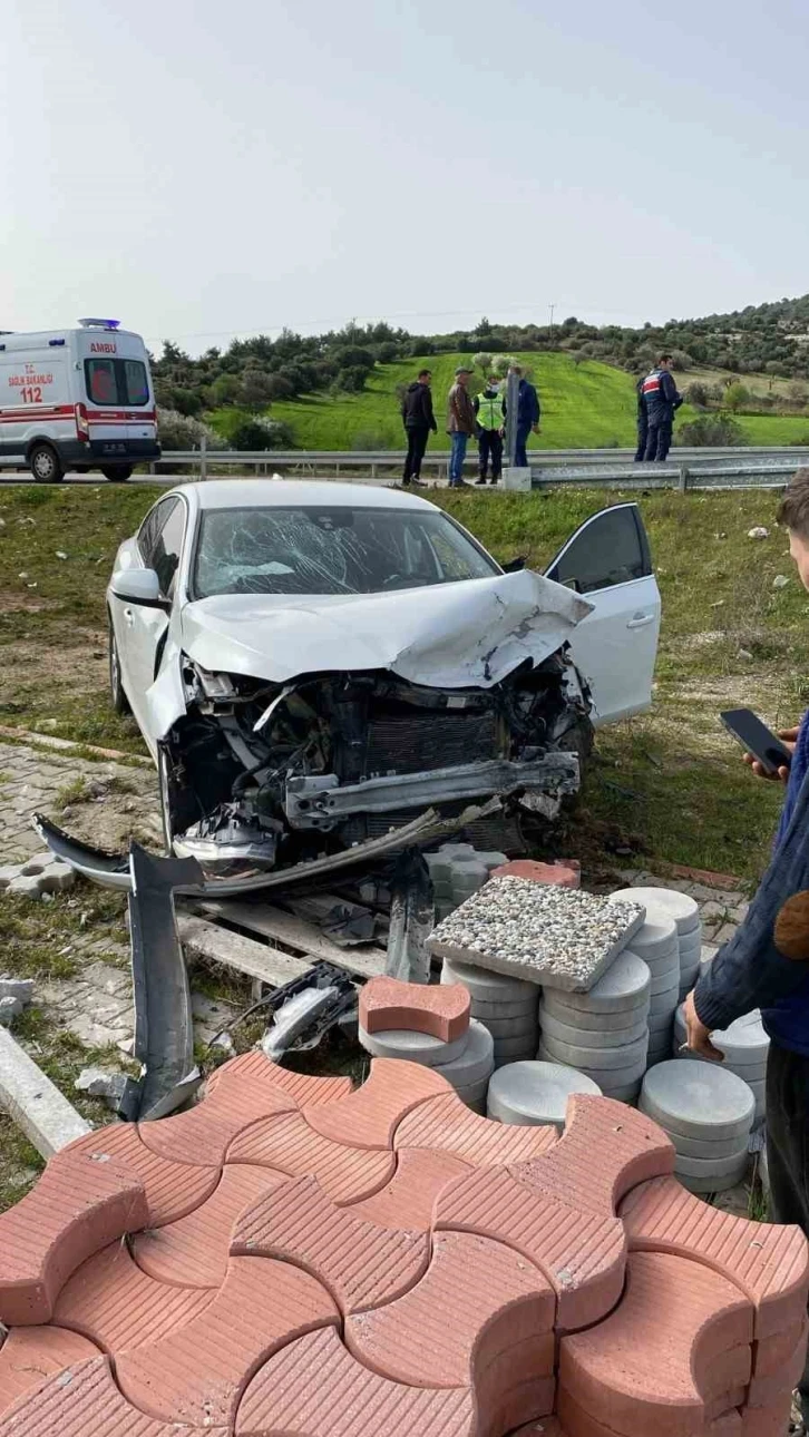 Çanakkale’de trafik kazası: 2 yaralı
