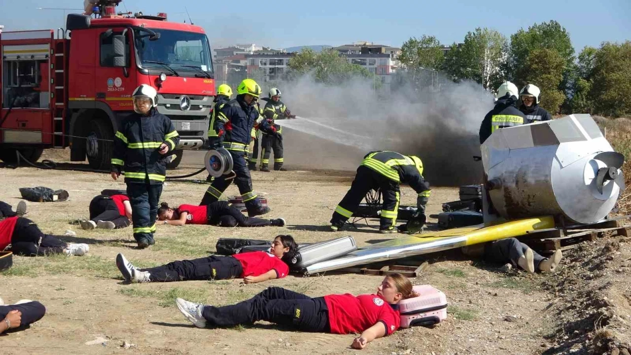 Çanakkale’de uçak kazası tatbikatı
