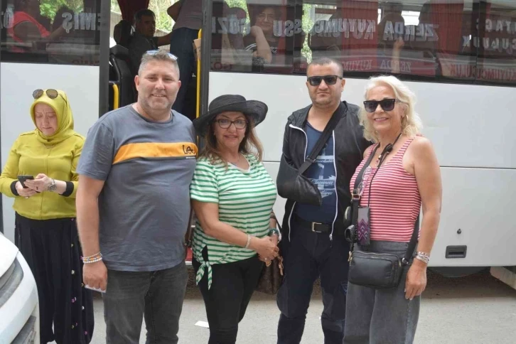 Çanakkale`den Hakkari’ye yerli turist ziyareti
