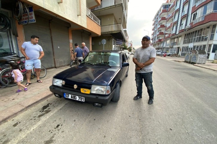 'Canım' dediği otomobilini küle dönmekten kurtaran tamircinin iyiliğini unutmadı