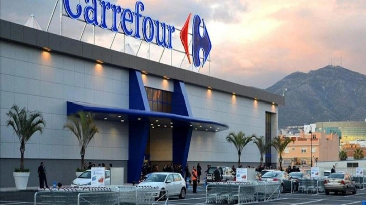 Carrefour, Fransa’da enflasyonla mücadele için 100 üründe fiyat donduracak