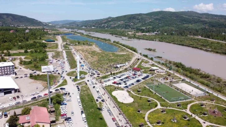 Çaycumalılar Uçurtma Şenliği’nde buluştu
