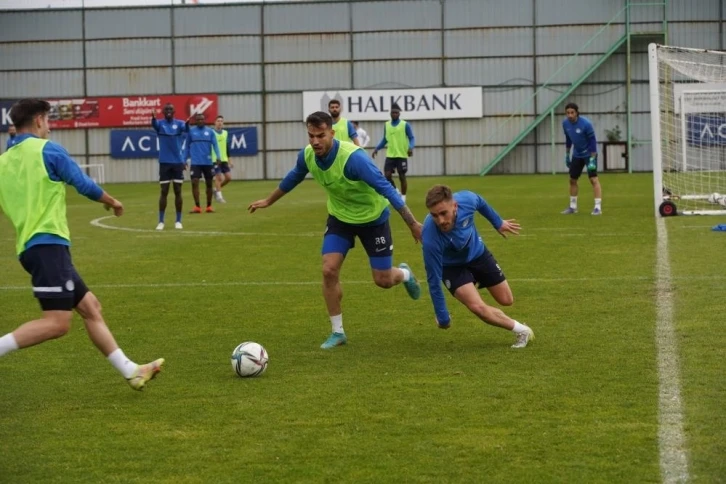 Çaykur Rizespor Cemali Sertel ile yollarını ayırdı
