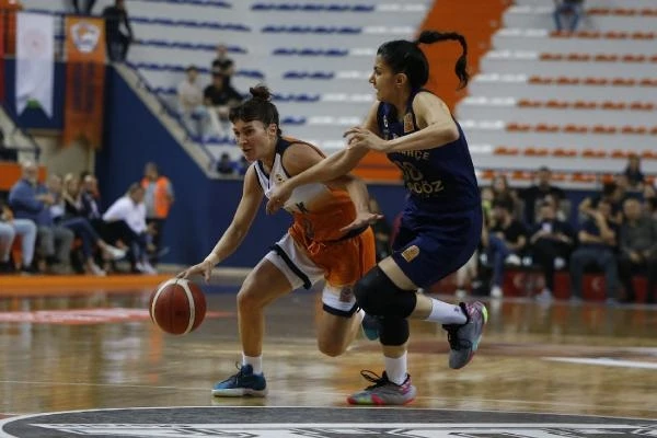 ÇBK Mersin Yenişehir  Belediyesi - Fenerbahçe Alagöz Holding: 68-75 