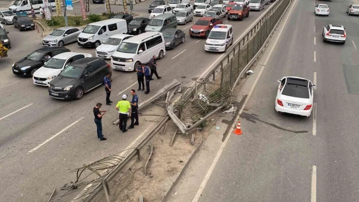 Çekmeköy Şile Otoyolunda kaza: 1’i ağır 3 yaralı
