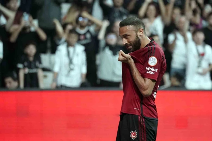 Cenk Tosun, bu sezon ligde ilk kez gol sevinci yaşadı
