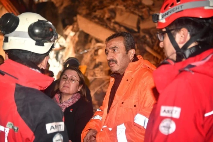 Çetin: "Felaketin üstesinden dayanışma ile geleceğiz"
