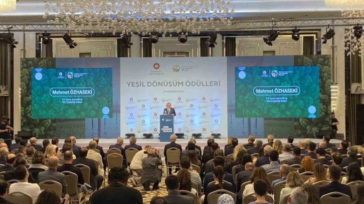 Çevre, Şehircilik ve İklim Değişikliği Bakanı Mehmet Özhaseki, Yeşil Dönüşüm Ödül Töreni’nde konuştu
