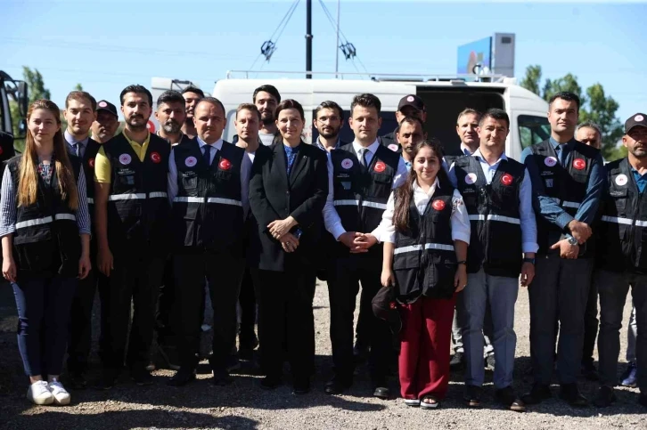 Çevre, Şehircilik ve İklim Değişikliği Bakanlığı, 52 bin personeli ve 60 aracıyla afetlere hazır
