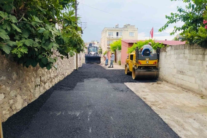 Ceyhan’da "yol" seferberliği
