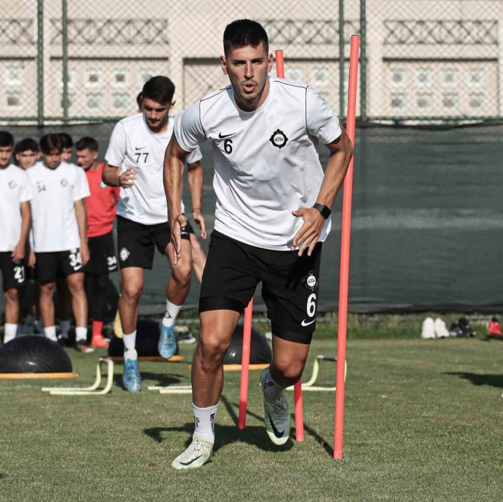 Ceyhun Gülselam: “İyi şartlar altında hazırlanıyoruz”
