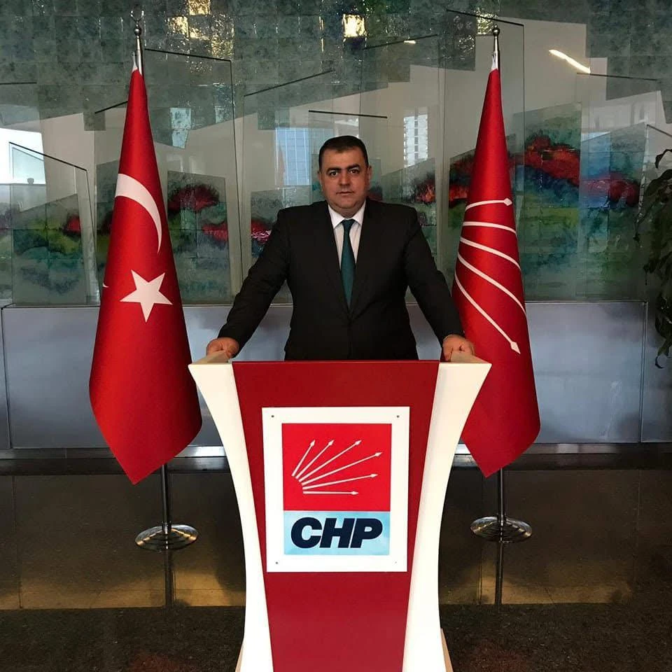 CHP’den AK Parti’ye Geçen Belediye Başkanına Sert Tepki